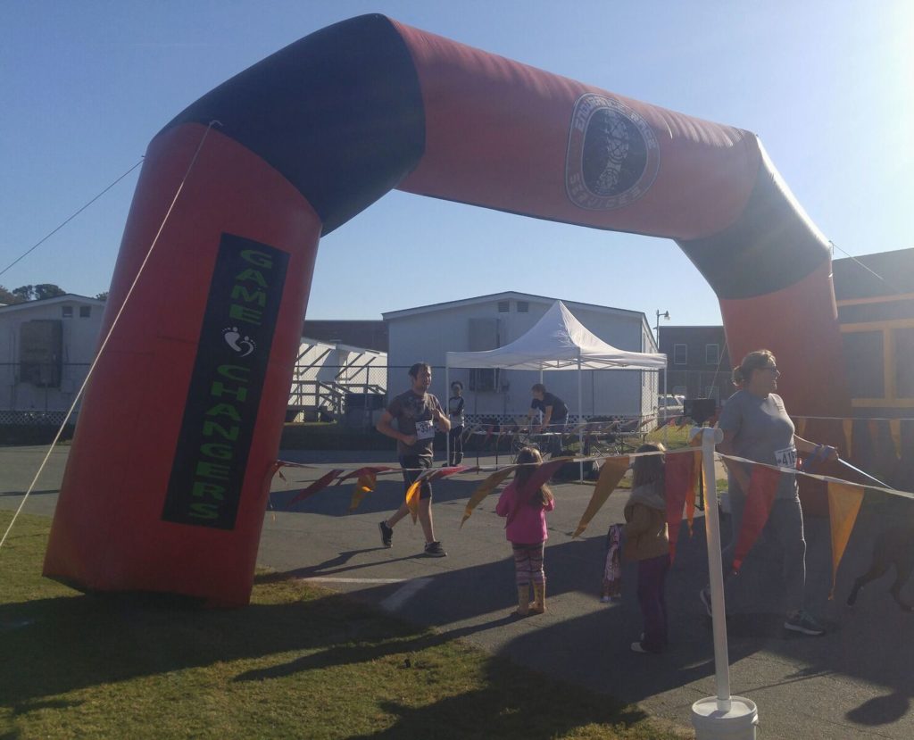 The Baker's Pride Donut Challenge 5K was so much fun! See how my first year running this race went and why you will want to sign up next year!